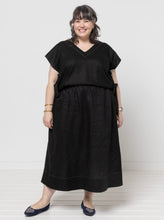 Load image into Gallery viewer, Style Arc Rumi Woven Skirt and Pant