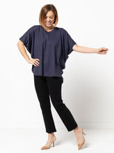 Load image into Gallery viewer, Style Arc Venn Knit Tunic Top