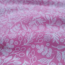 Load image into Gallery viewer, 100% Cotton, Cotton and Steel, Garden and Globe - Floral Toss - 1/4 metre