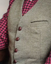 Load image into Gallery viewer, Thread Theory Belvedere Waistcoat