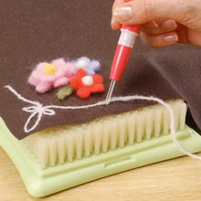 Load image into Gallery viewer, Clover Pen Style Felting Tool for sale at Minerva's Bower