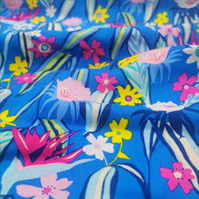 Load image into Gallery viewer, Art Gallery Rayon, Tropic Like it&#39;s Hot -1/4 metre