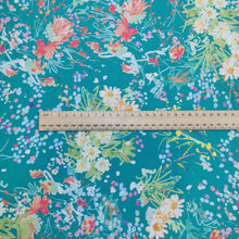 Load image into Gallery viewer, 100% Cotton, Spring Garden, Green - 1/4 metre