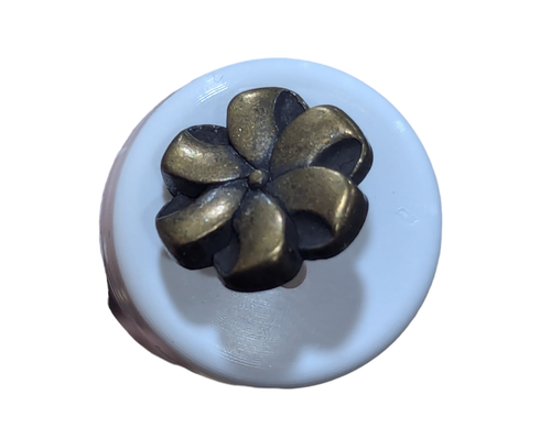 Metal Antique Brass Floral Button