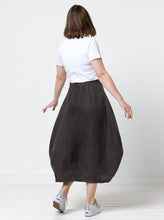 Load image into Gallery viewer, Style Arc Ayla Woven Skirt - sizes 10-22
