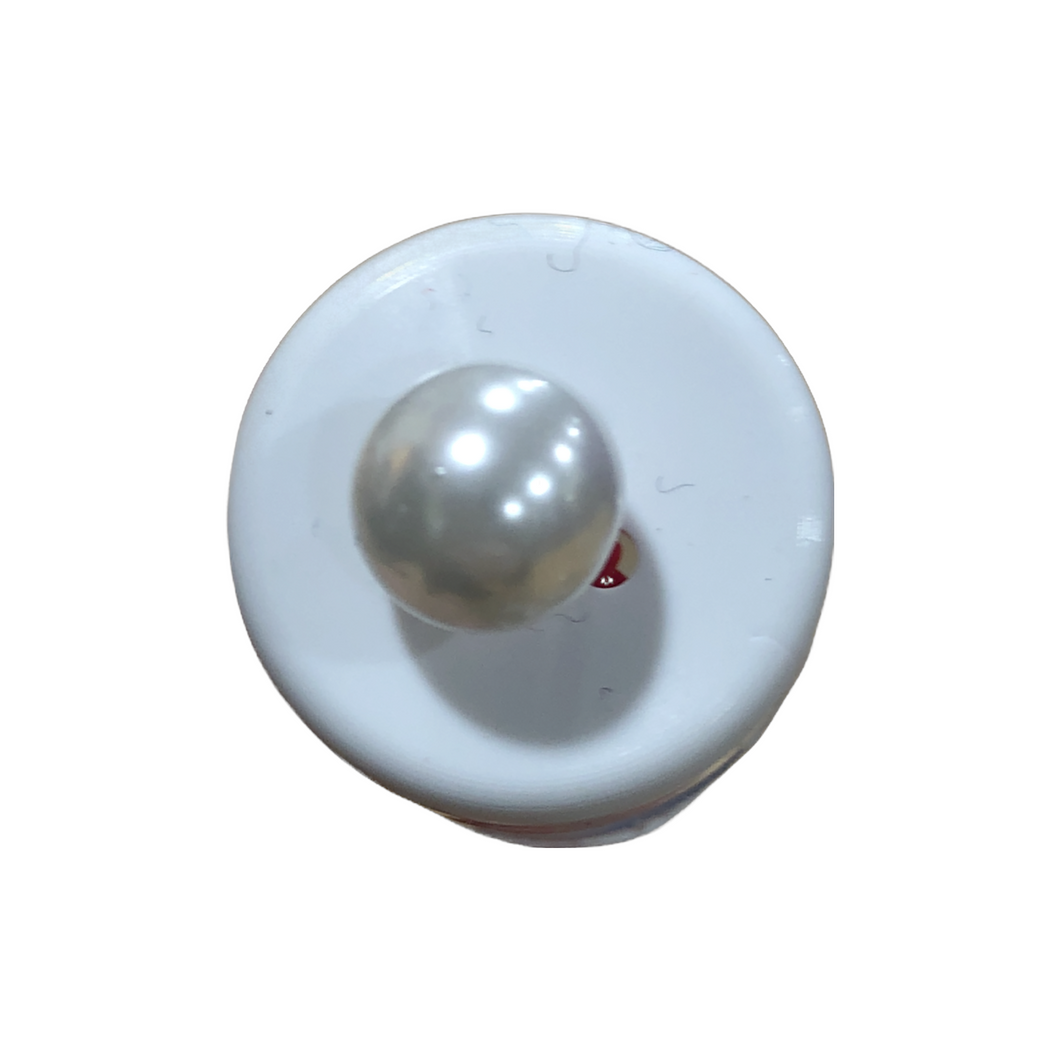 Small Shank Pearl Style Button