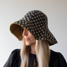 Load image into Gallery viewer, Pattern Fantastique Belle Hat