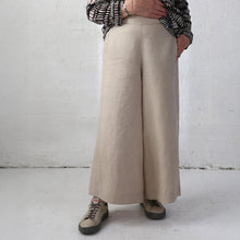 Load image into Gallery viewer, Tessuti Patterns Grazia Cullotes