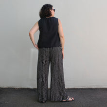 Load image into Gallery viewer, back view of Tessuti Patterns Sammy pants paper pattern for sale at Minerva&#39;s Bower