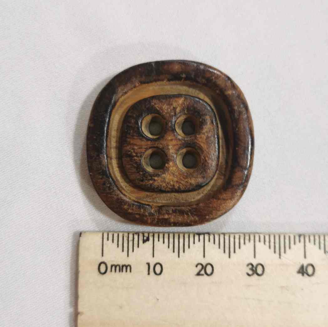 Wood Button, Large Squared Round