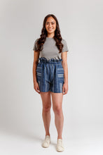 Load image into Gallery viewer, Megan Nielsen Opal Pants and Shorts
